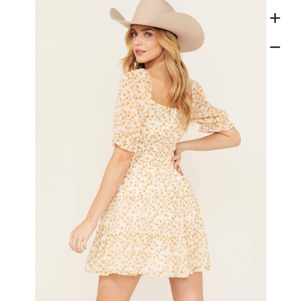 Ash & Violet Women's Floral Tiered Dress